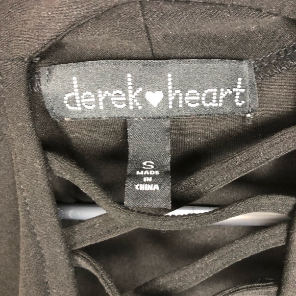 Black Low Cut Crisscross Bodysuit - Picture 3 of 5